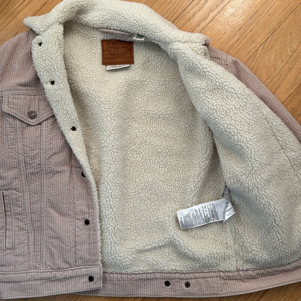 Levi’s Jacket - Picture 4 of 5